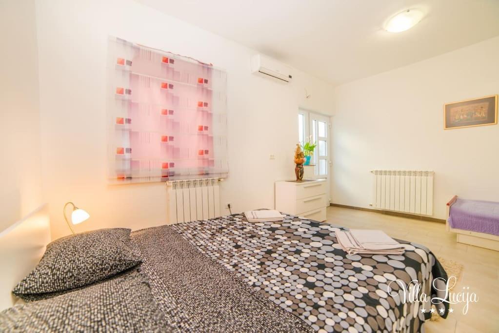 Villa Lucija Pola Esterno foto
